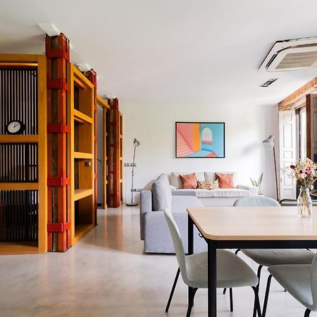 شقة مدريد  في Apartamento En Tirso De Molina المظهر الخارجي الصورة